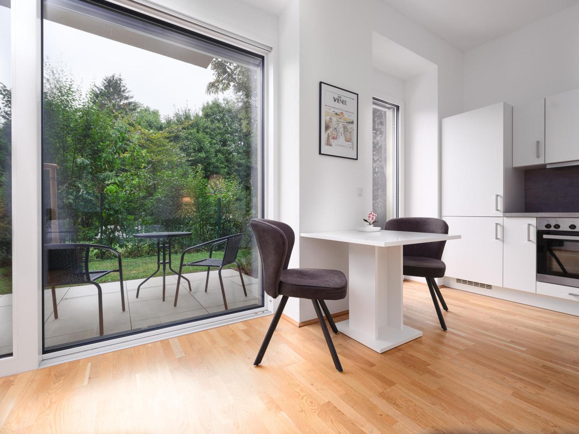 Next To Schoenbrunnpalace Close To Public Transport - Myschoenbrunn Apartments Виена Екстериор снимка