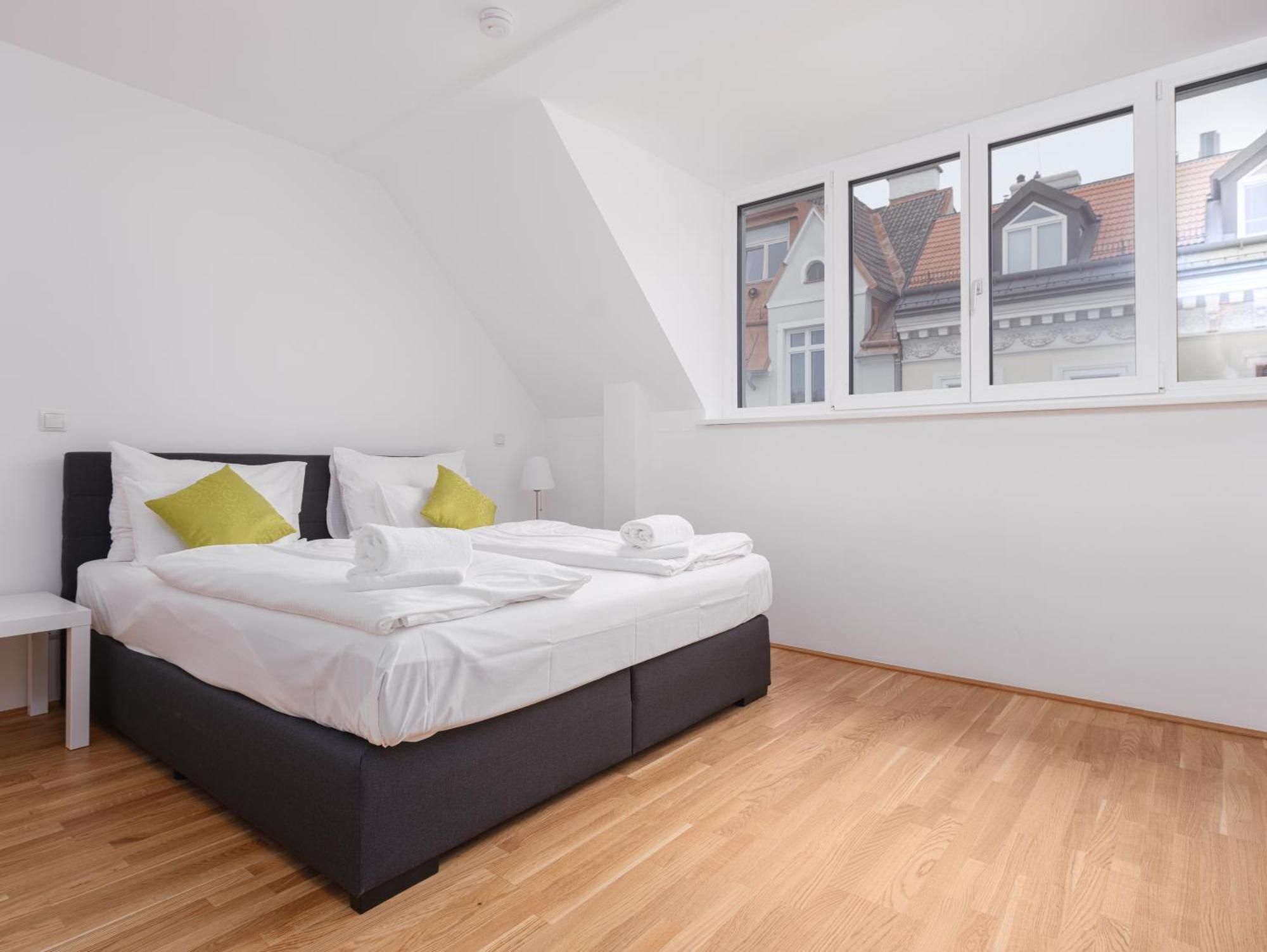 Next To Schoenbrunnpalace Close To Public Transport - Myschoenbrunn Apartments Виена Екстериор снимка