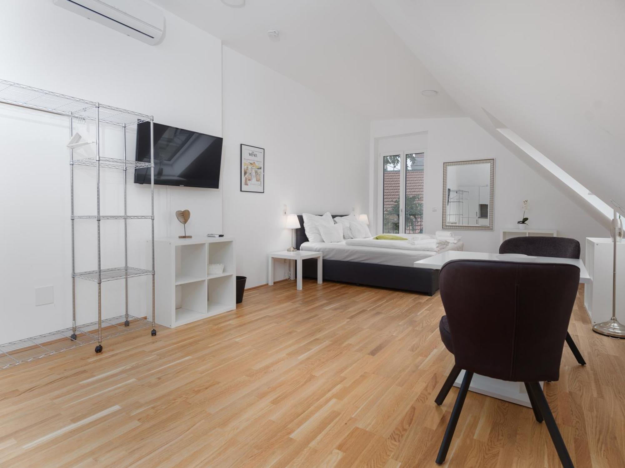 Next To Schoenbrunnpalace Close To Public Transport - Myschoenbrunn Apartments Виена Екстериор снимка